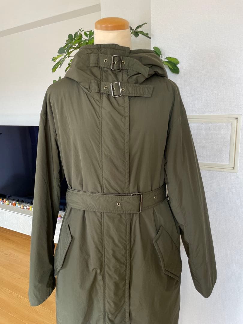 MOGA フード付き軽量ロングコート