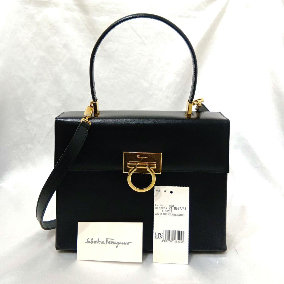 ⭐️フェラガモ⭐️ハンドバッグ ガンチーニ ハンドバッグ 2wey 保管品