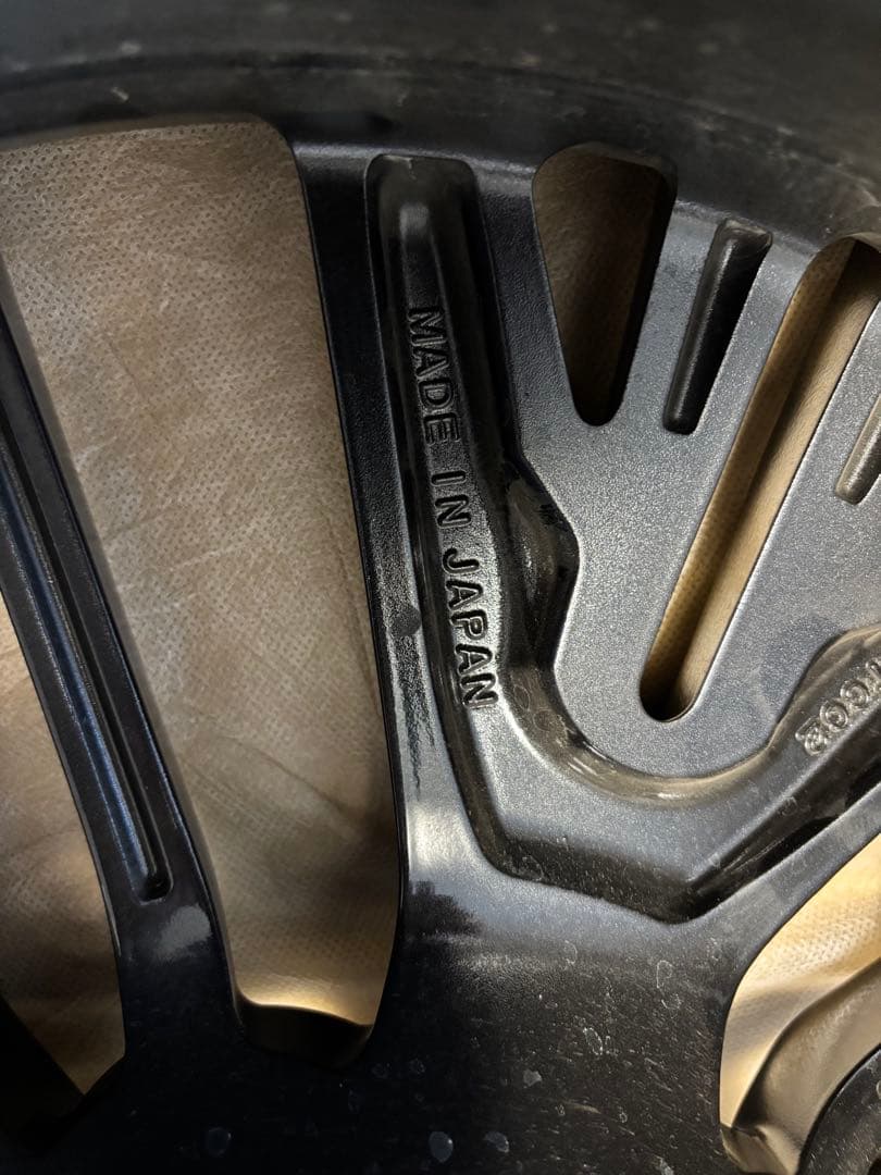 ④トヨタ アルファード ヴェルファイア 40系、20インチホイール TRD