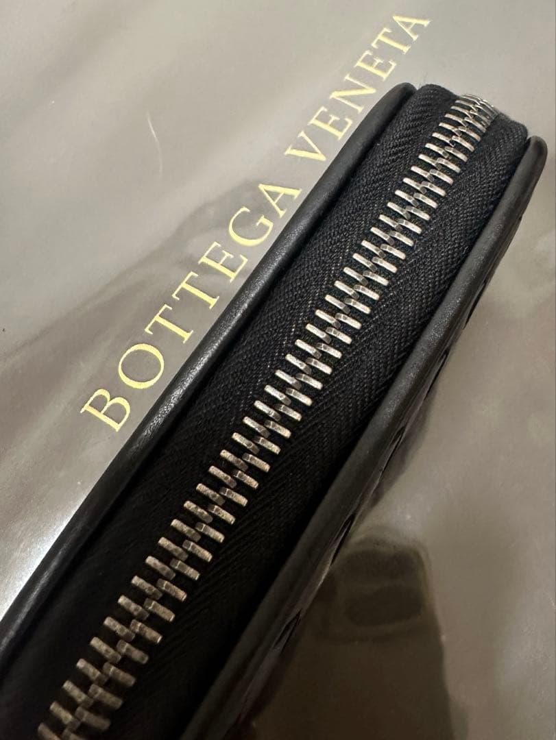 【付属品付】ボッテガヴェネタ イントレチャートケース/ラム/黒3️⃣✨✨