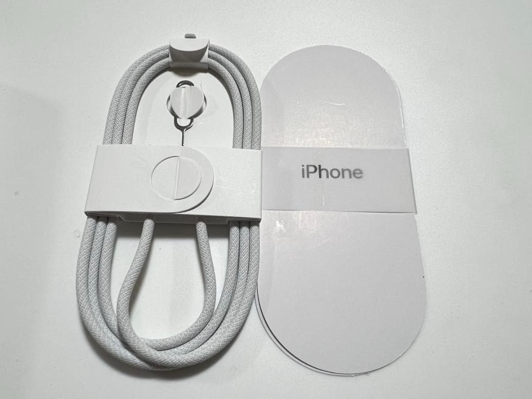 【BT100%美品】Apple iPhone16e 128GB ホワイト US版