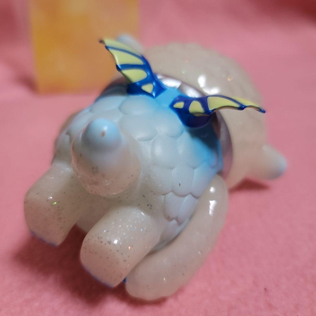 怪獣ネムケ　NEMUKE　ひかりバンビ　 Holy  color　ソフビ