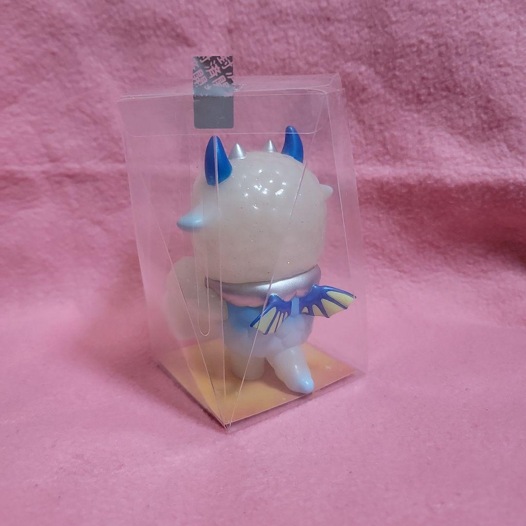 怪獣ネムケ　NEMUKE　ひかりバンビ　 Holy  color　ソフビ