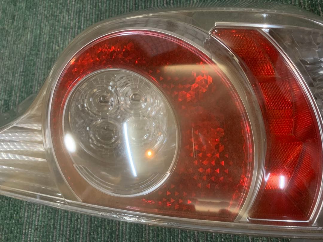 トヨタ NHP10 アクア 左右セット スタンレー テールライトセット