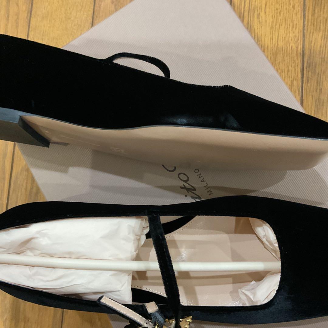 ジャンヴィットロッシ　メリージェーン　ベルベット　ブラック　新品未使用　箱　37