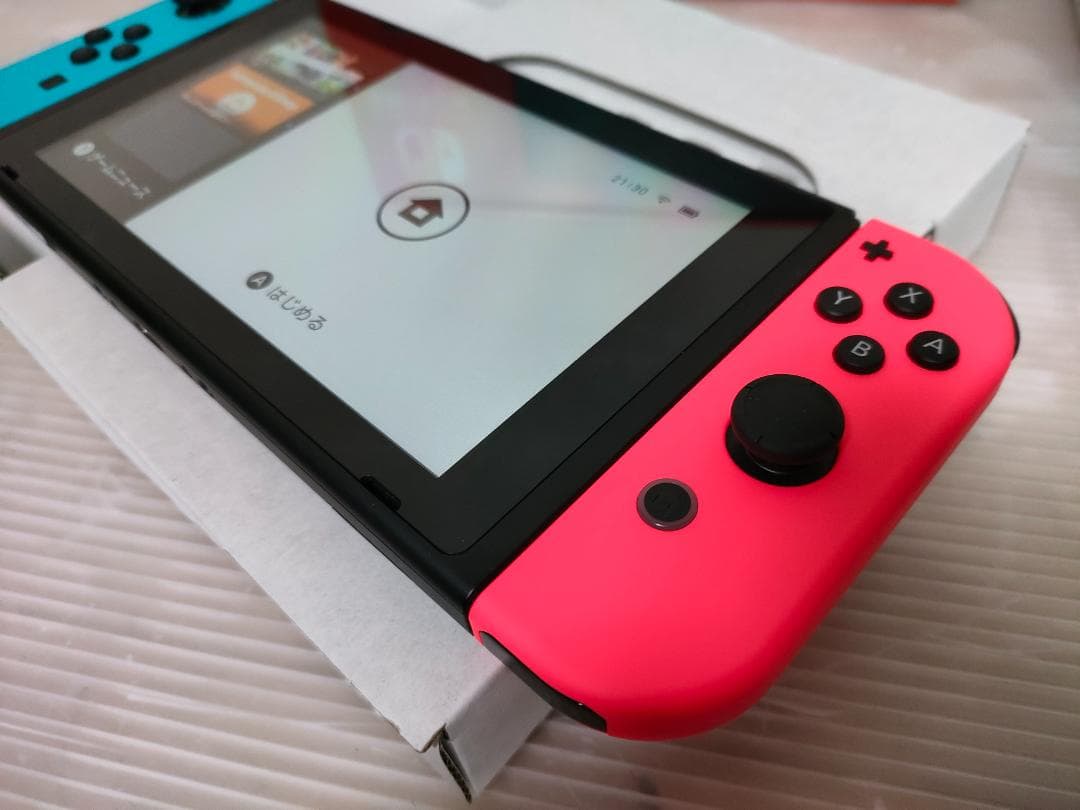 ほぼ未使用美品 任天堂 スイッチ本体 HAC-001バッテリー強化版 2022y