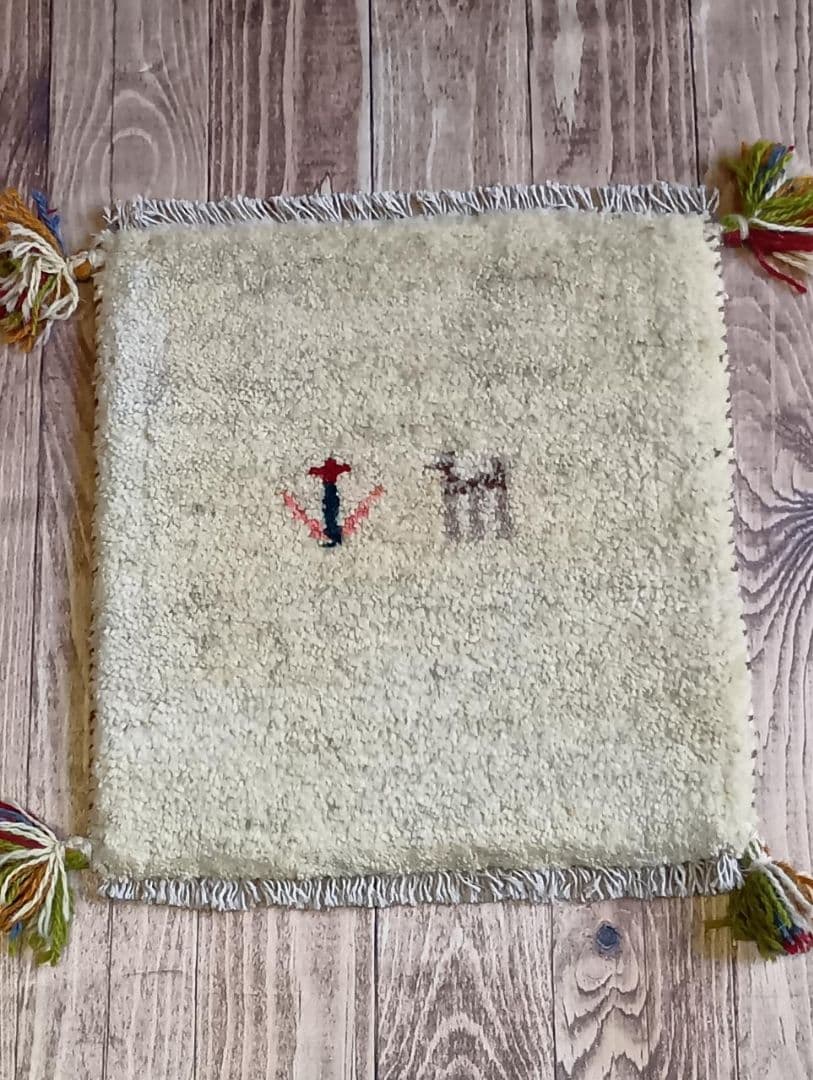 【＆greenさま専用】ペルシャ絨毯　ギャッベ　座布団　手織り　2枚おまとめ