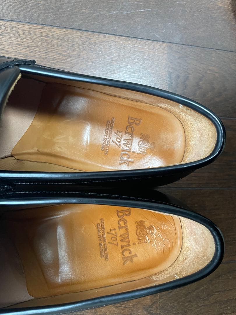 Berwick / 5260ROVI/ブラック/UK7/ローファー