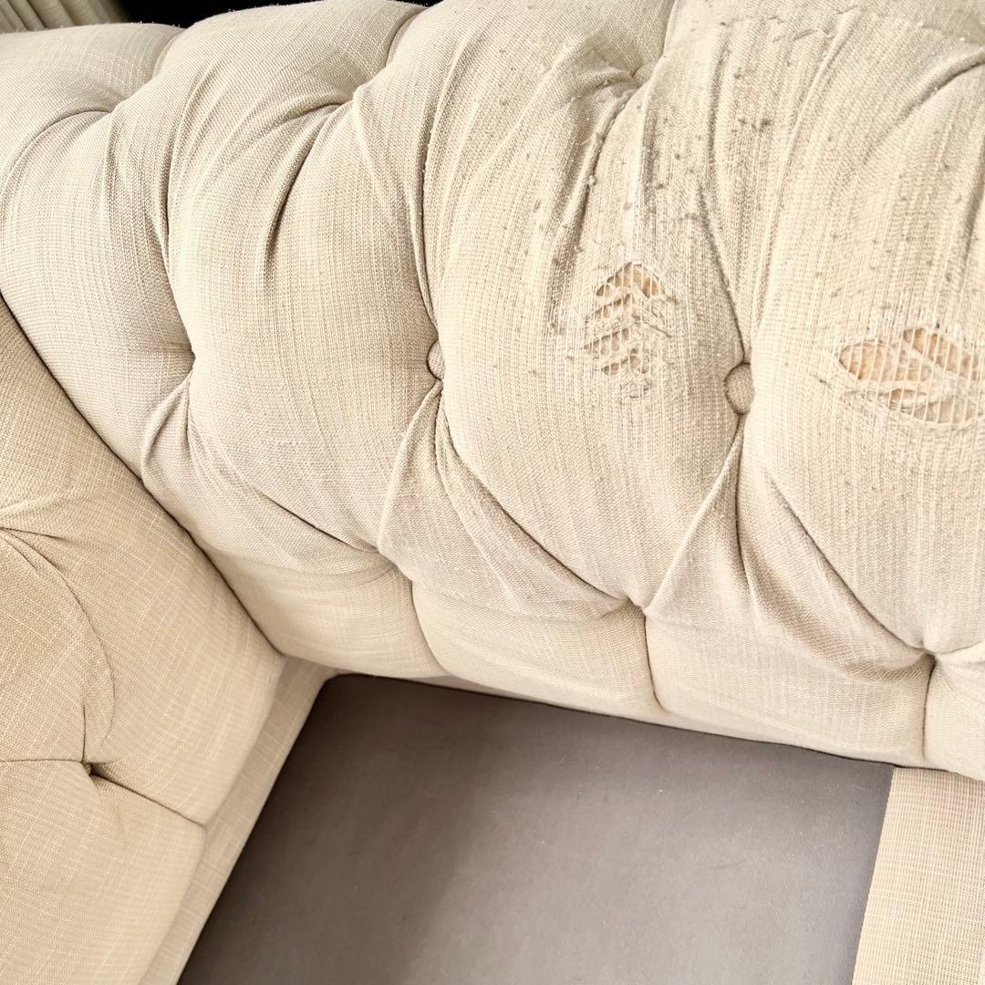 レア物【完売】kinoチェスターフィールドスタイル ラブソファー アイボリー