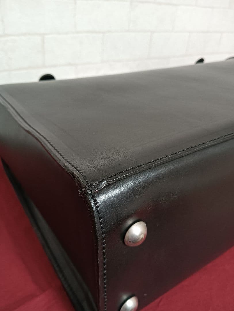 美品! ビルアンバーグBill Amberg ロケットバッグ肉厚ブライドルレザー