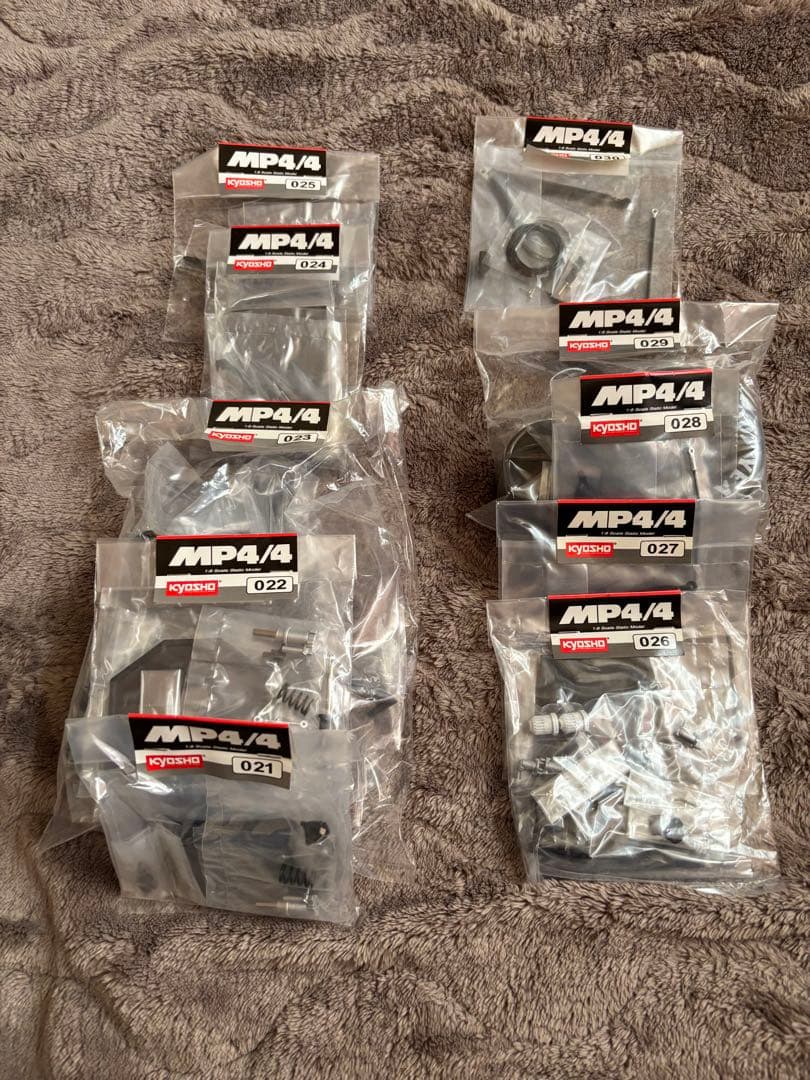 ディアゴスティーニ　マクラーレンホンダMP4/4組立キット全パーツ