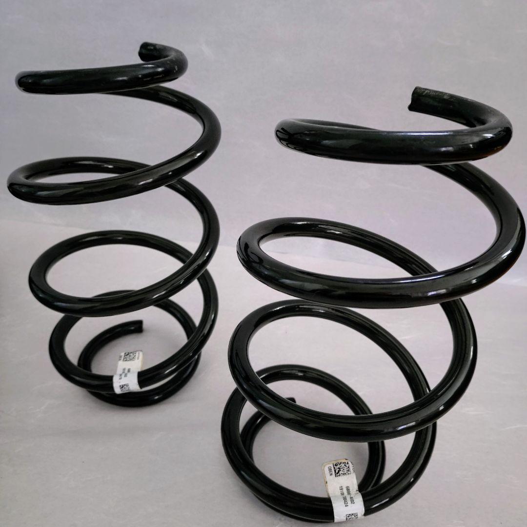 ぷぷえみ【BMW】純正品 (G01) X3 M40d 純正サスペンション