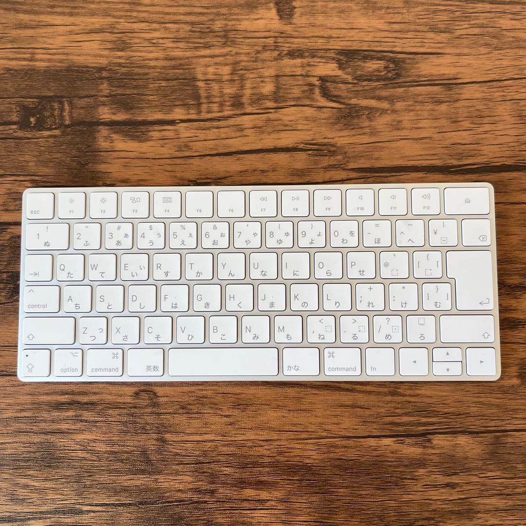 Apple iMac Retina 4K 21.5インチ　(2017)