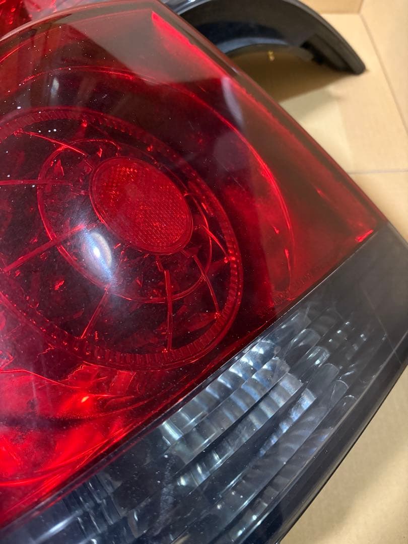 トヨタ　アルテッツァテールランプ 下部スモークタイプ　4点セット