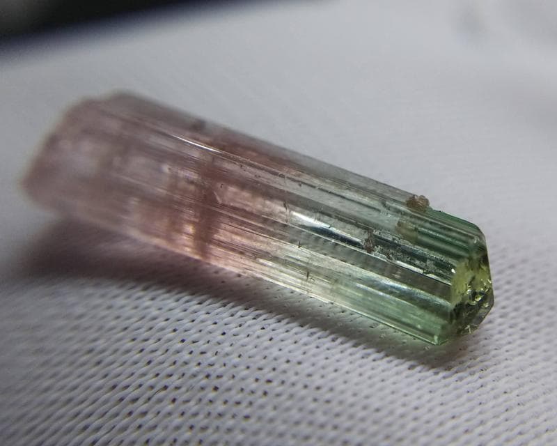 353 バイカラー トルマリン コンゴ産 結晶 原石