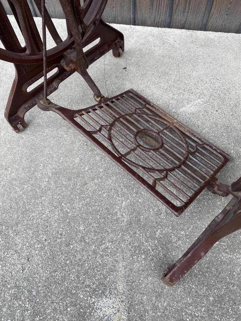 JANOME ジャノメ　足踏みミシン脚　レトロ　テーブル脚　アンティーク