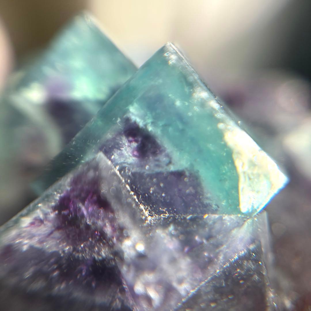 イリノイ産　ケイヴ・イン・ロック　バイカラー　フローライト　鉱物標本　原石