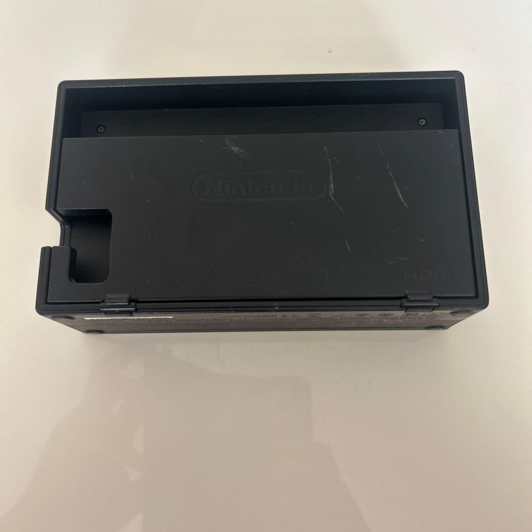 Nintendo Switch 本体 ピンク/パープル　ソフト付き