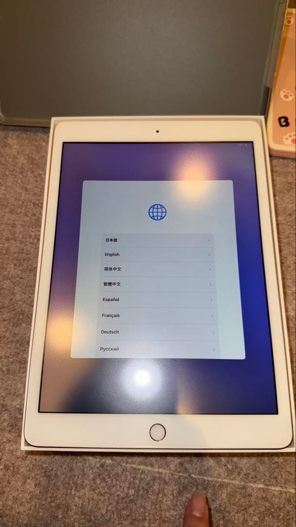 iPad 第7世代 32GB Wi-Fiモデル ピンク　美品・コード＆ケース付