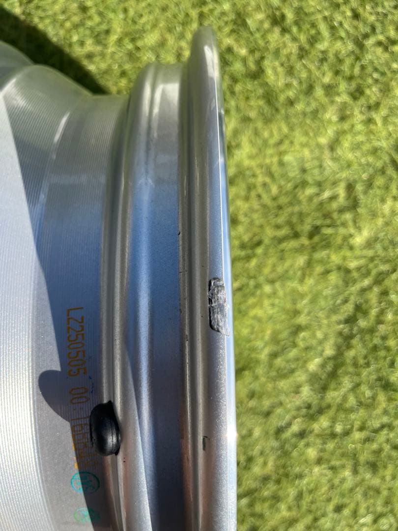 エブリイワゴン 現行型 純正ホイール 14インチ 新車外し