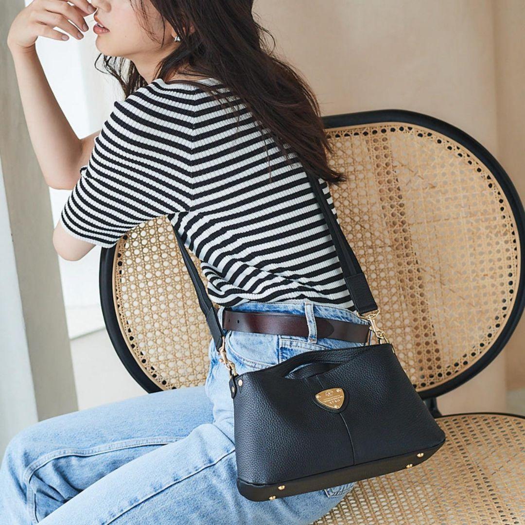 【美品(記載事項有)】ATAO　❤️chivy+(チヴィプラス)❤️　ブラック