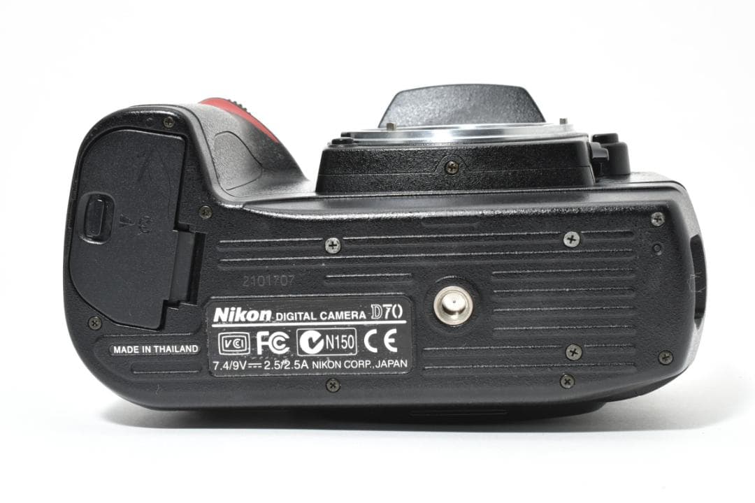 ★撮影枚数2,325枚・美品★Nikon ニコン D70 ボディ #21291