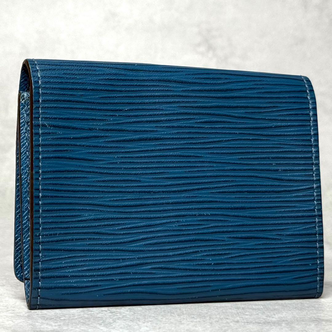 超美品 ルイヴィトン エピ ブルーセレスト アンヴェロップカルトドゥヴィジット