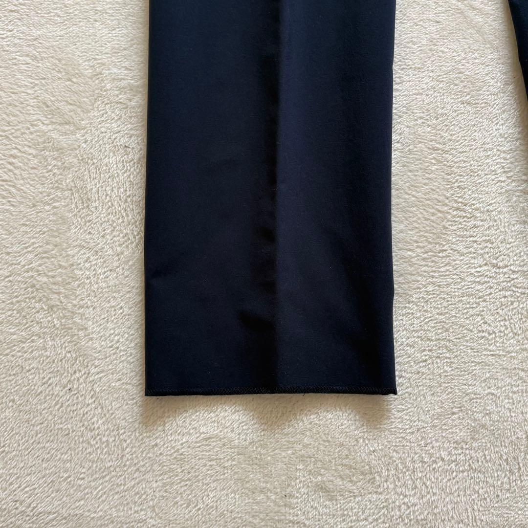 新品タグ付き DESCENTE デサント SOLOTEX セットアップネイビー