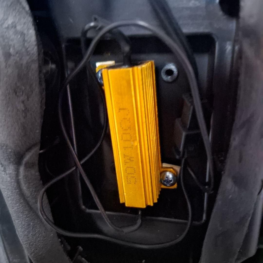 ハイエース スモークテールランプ シーケンシャルタイプ