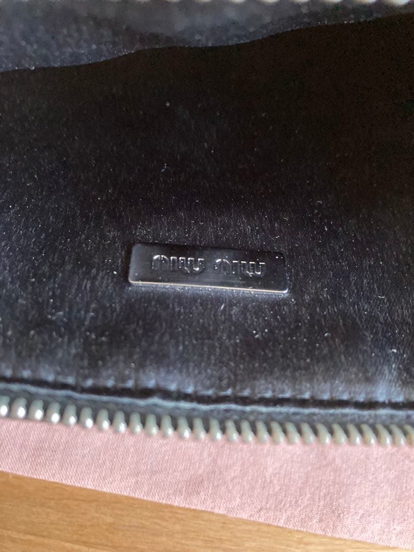 MIUMIUクラッチバックと三つ折り財布セット