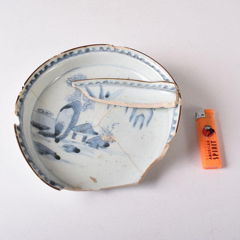 hn　初期伊万里　発掘陶片　参考品　染付山水文皿　M　R8319