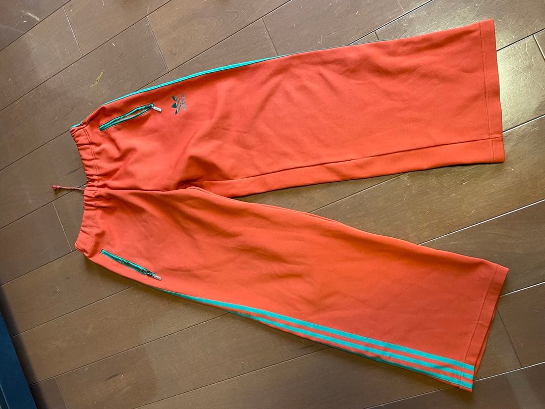 adidas ジャージ　日本製　デサント　レトロ　レア　サイズM〜Ｌ　美中古