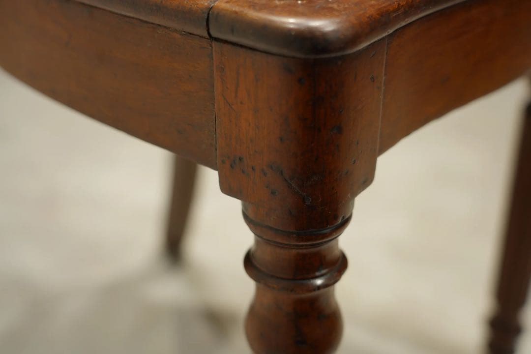 バルーンバックチェア　リージェンシー様式　ウォルナット　フランス　アンティーク