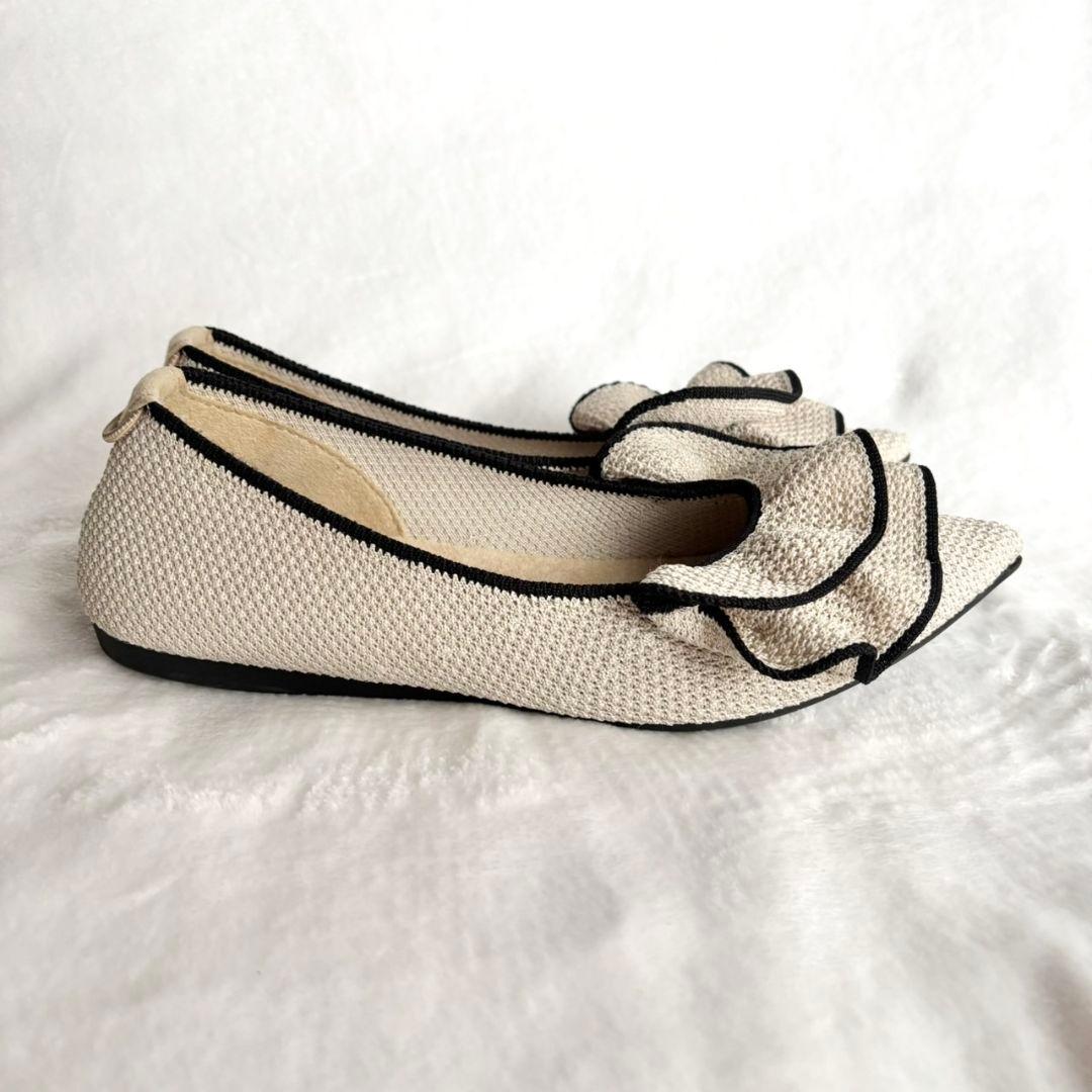 新品✨Offen フリルパンプス　ベージュ　黒　41 フラットシューズ　25