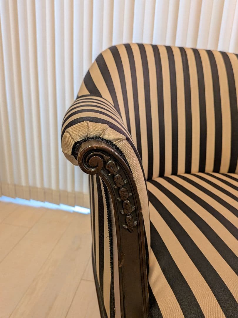 アンティーク　アームチェア　一人掛けソファ　ビンテージ