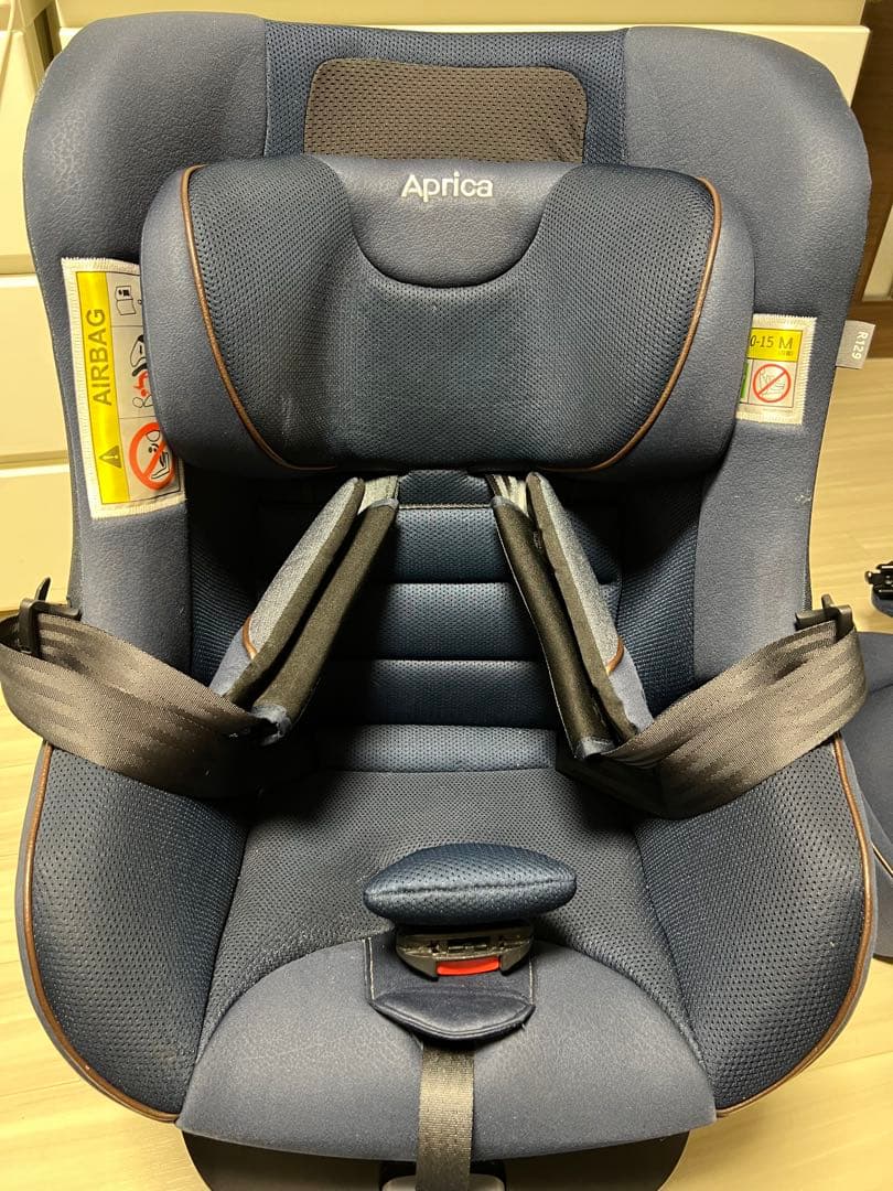 Aprica クルリラビッテエックス　アカチャンホンポ　ネイビー　ISofix付