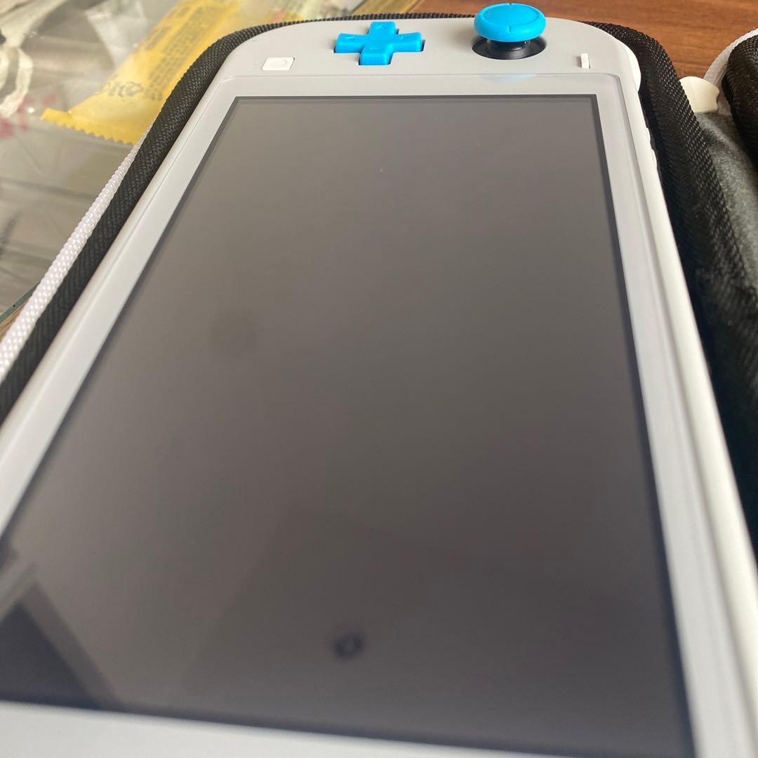 Nintendo Switch Lite シアン・ザマゼンタ 限定黄色ケース付き