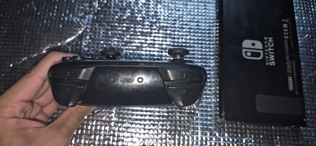 Nintendo Switch 本体とコントローラーセットtoto専用