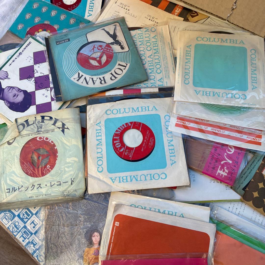 ‼️遺品整理‼️ ビンテージレコードまとめかなりまりますみかん箱ぐらいが1ケースお宝
