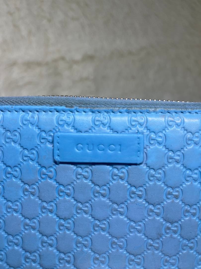 ✨人気✨ GUCCI マイクログッチシマ ラウンドファスナー ライトブルー