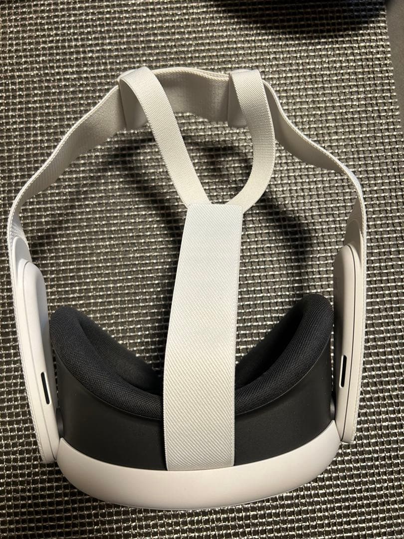 【超美品】 Quest 3 VRヘッドセット×付属品多数あり　125GB