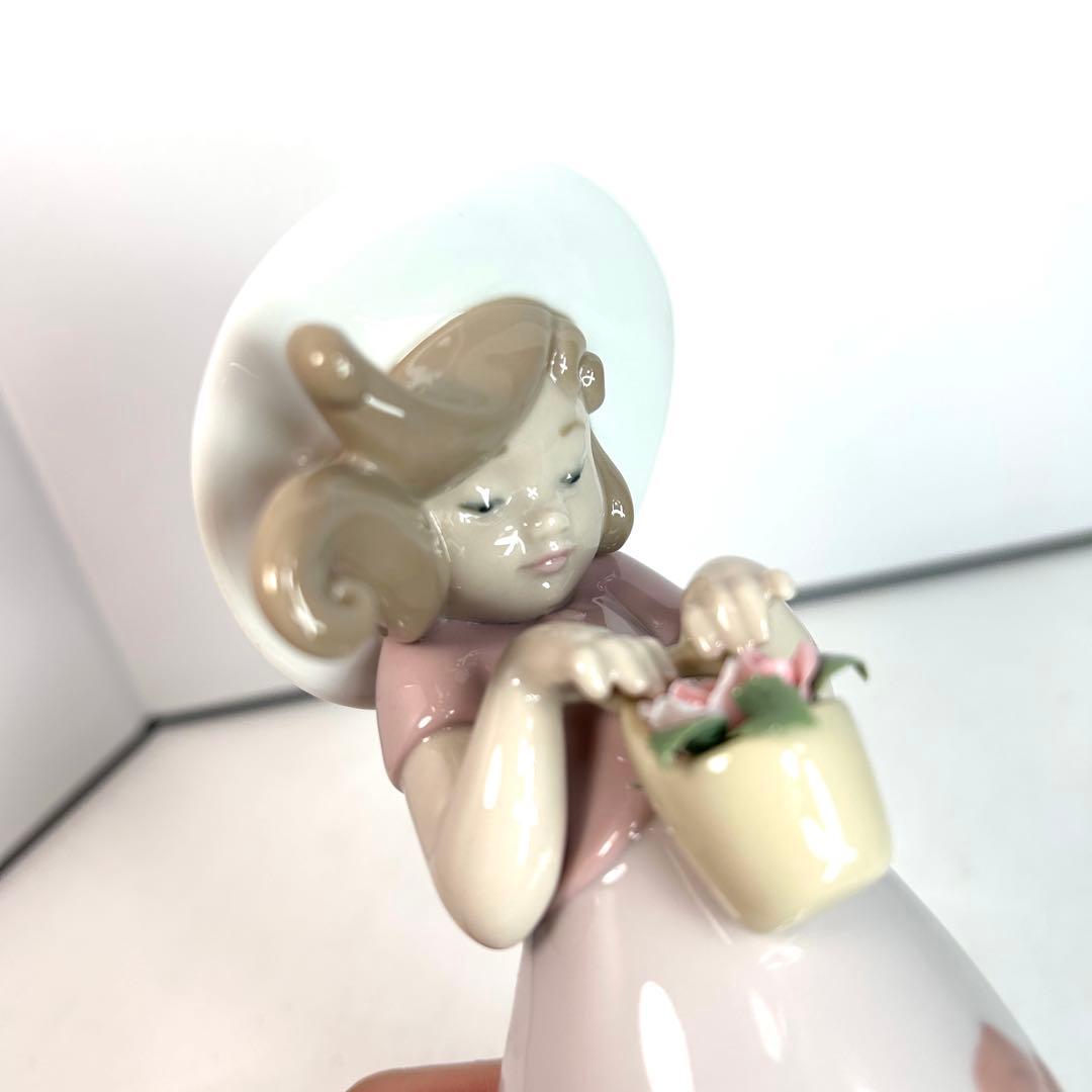 【箱・保証書付き】リヤドロ リトルローズ　バラ色の服を着た少女 LLADRO