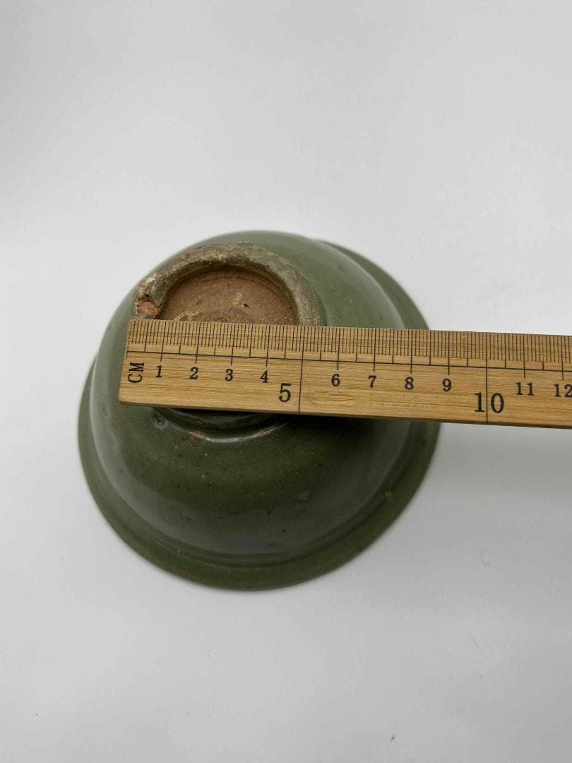 元時代　青磁　龍泉窯碗　青磁茶碗　唐物　古賞物　時代物　旧家蔵出し(D-57)