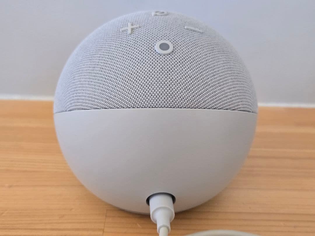 Echo Dot with clock ×2