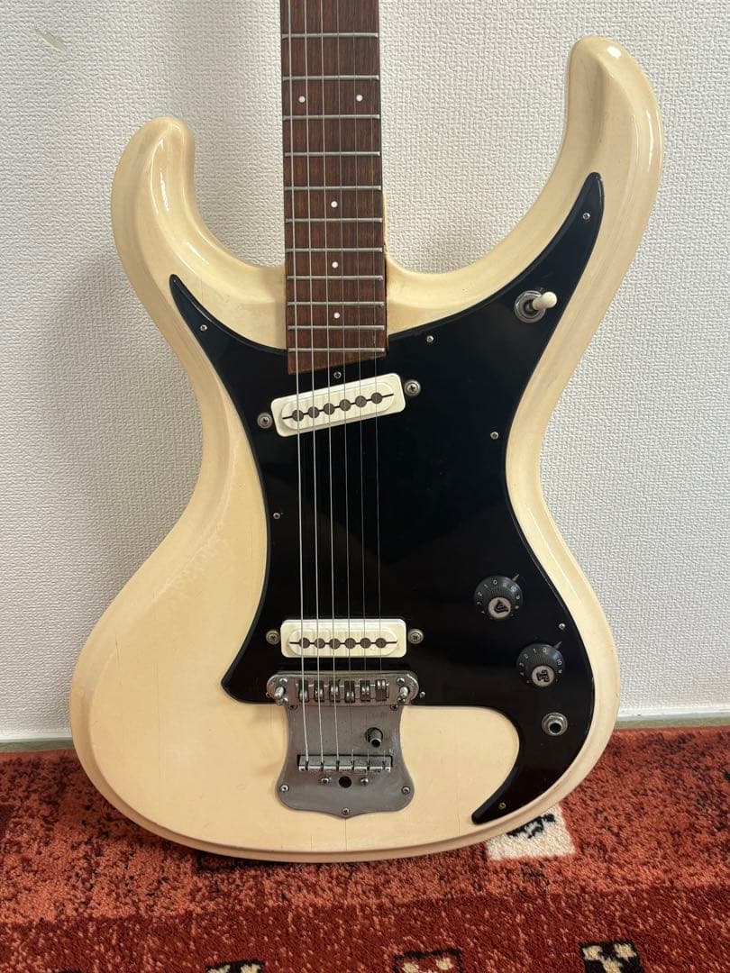 GUYATONE LG-150T エレキギター ホワイト