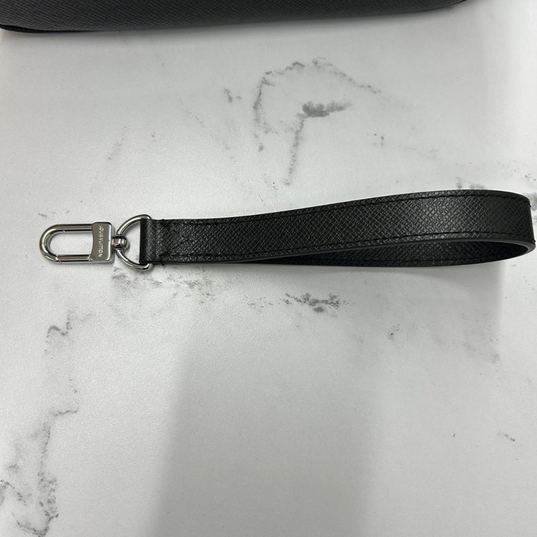 【極美品】 ルイ ヴィトン セカンド バッグ