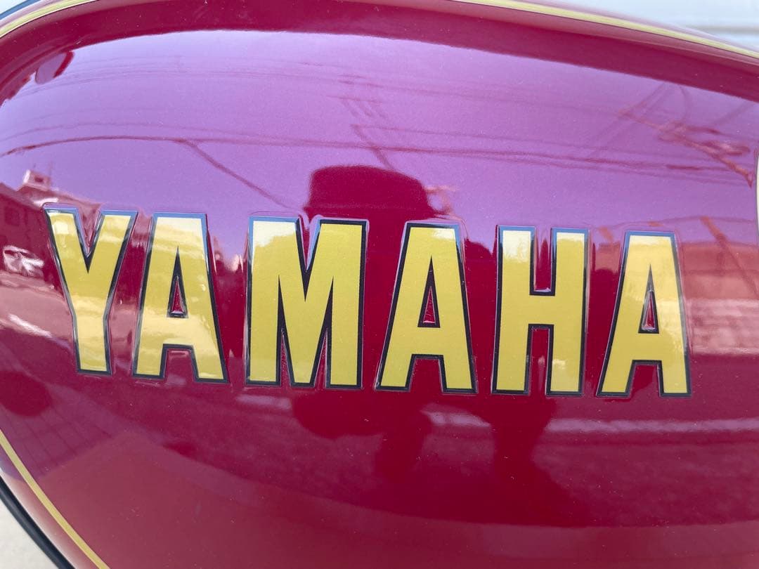 YAMAHA SR400 タンク　キャブ車用　オールペン済　クリアー塗装　キー付