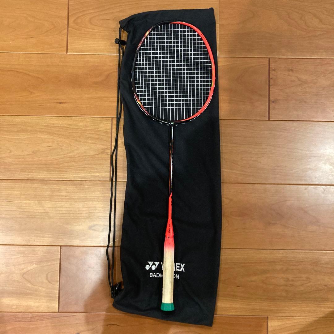 YONEX アストロクス77 バドミントンラケット 4UG5