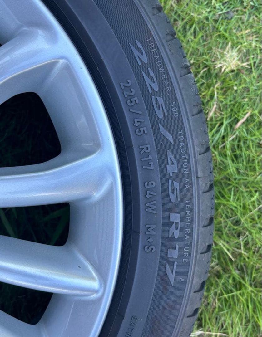 MINIクラブマン オールシーズンタイヤ ホイールセット 4本