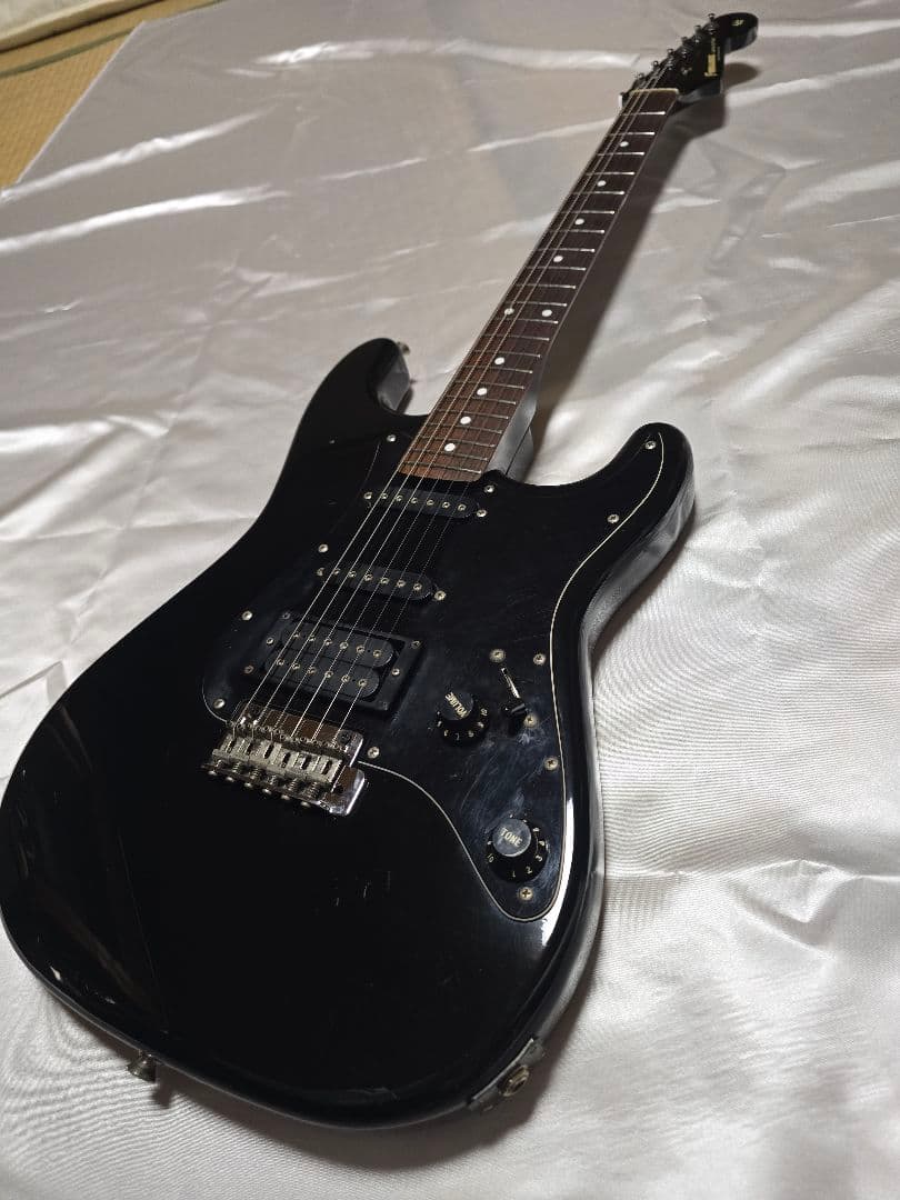 FERNANDES SSH-40 ストラト